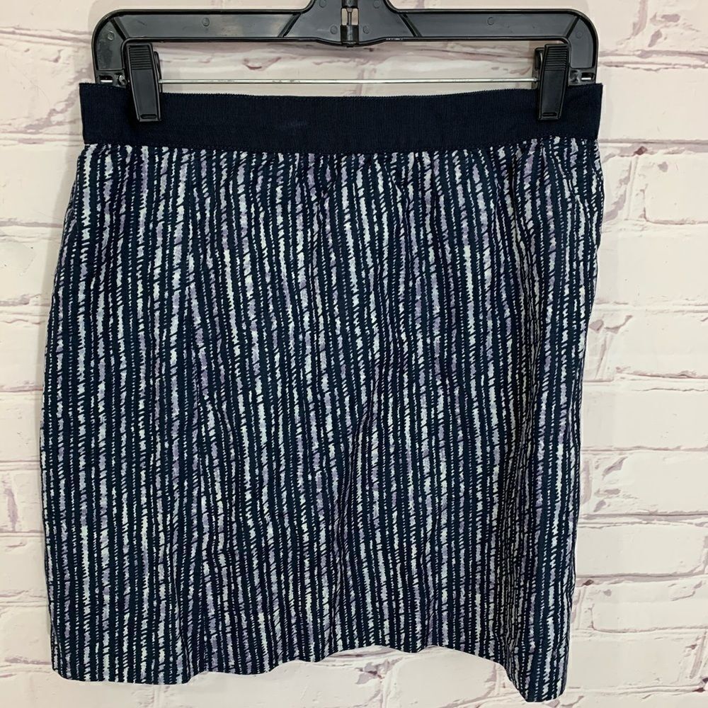 Loft blue size 8 skirt‎